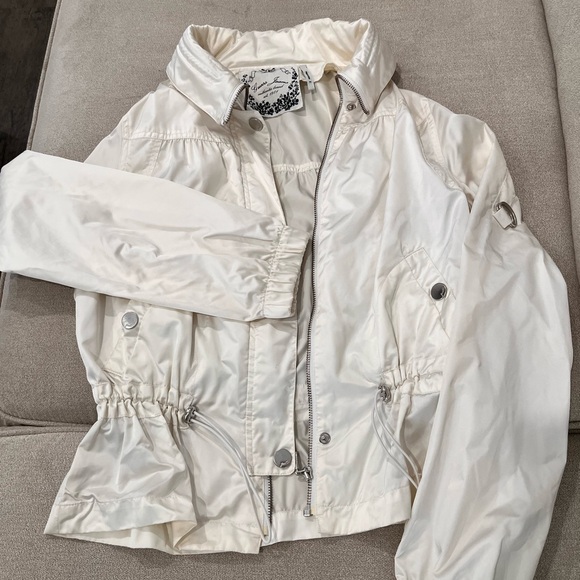 Guess Satin Jacket - Picture 2 of 12